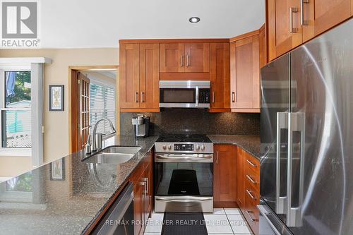 Granite Counters - 11 Canmore Boulevard, Toronto, ON - Indoor Photo Showing Kitchen With Double Sink