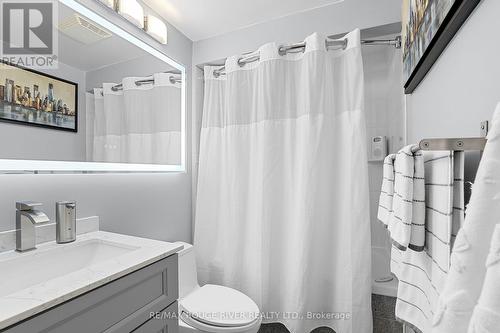 Primary Ensuite Bathroom - 11 Canmore Boulevard, Toronto, ON - Indoor Photo Showing Bathroom