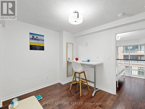 404 - 30 Hayden Street, Toronto, ON - Indoor Photo Showing Other Room