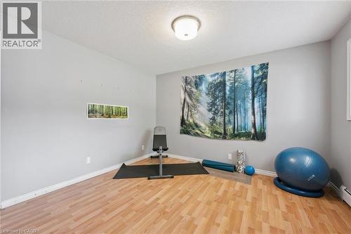 153 Fourth Avenue, Kitchener, ON - Indoor