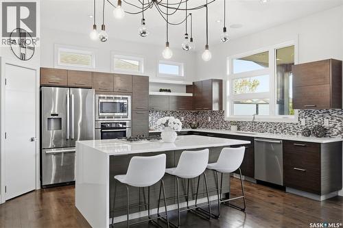 111 Fleming Crescent, Saskatoon, SK - Indoor Photo Showing Kitchen With Upgraded Kitchen