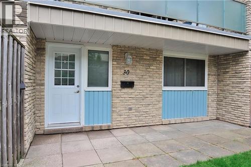 35 BRECKENRIDGE Drive Unit# 30 , Kitchener, Ontario N2B 3H5