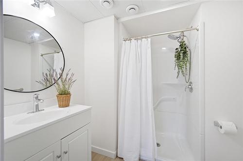 Ensuite (Lower Level) - 223 Harmony Lane, Steinbach, MB - Indoor Photo Showing Bathroom