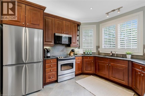 150 Garth Massey Drive, Cambridge, ON - Indoor Photo Showing Kitchen With Stainless Steel Kitchen