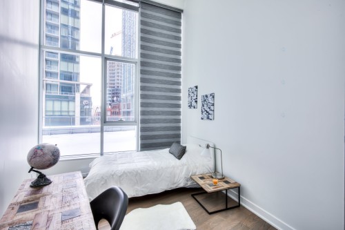 Chambre à coucher - 207-1155 Rue De La Montagne, Montréal (Ville-Marie), QC - Indoor Photo Showing Bedroom