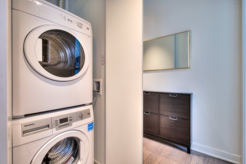 Salle de lavage - 207-1155 Rue De La Montagne, Montréal (Ville-Marie), QC - Indoor Photo Showing Laundry Room