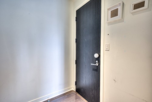 Hall d'entrée/Vestibule - 207-1155 Rue De La Montagne, Montréal (Ville-Marie), QC - Indoor Photo Showing Other Room