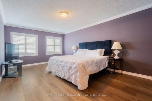 469 Bristol Road W, Mississauga, ON - Indoor Photo Showing Bedroom