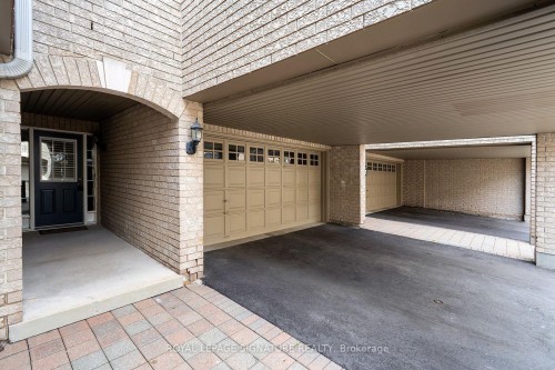 469 Bristol Road W, Mississauga, ON - Outdoor With Exterior