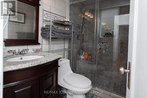 299 Park Street, Kitchener, ON - Indoor Photo Showing Bathroom