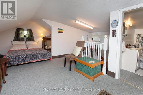 299 Park Street, Kitchener, ON - Indoor Photo Showing Bedroom