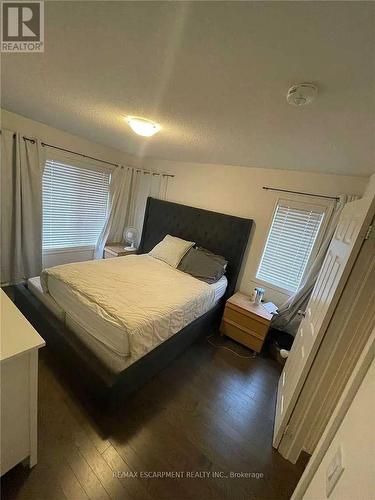 3930 Tufgar Crescent, Burlington, ON - Indoor Photo Showing Bedroom