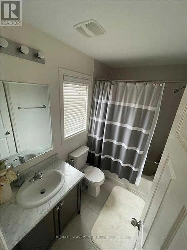 3930 Tufgar Crescent, Burlington, ON - Indoor Photo Showing Bathroom