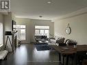 3930 Tufgar Crescent, Burlington, ON  - Indoor Photo Showing Living Room 