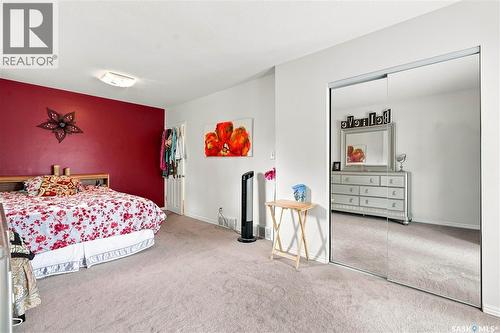 2715 Arlington Avenue, Saskatoon, SK - Indoor Photo Showing Bedroom
