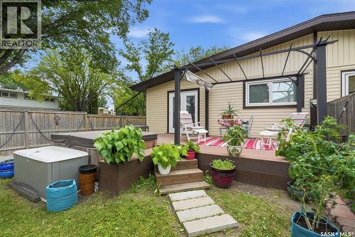 2715 Arlington Avenue, Saskatoon, SK - Outdoor With Deck Patio Veranda