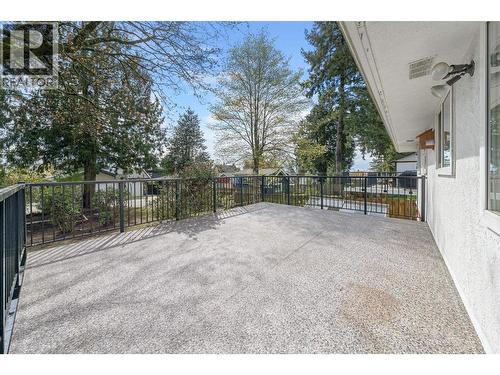 753 E 9Th Street, North Vancouver, BC - Outdoor