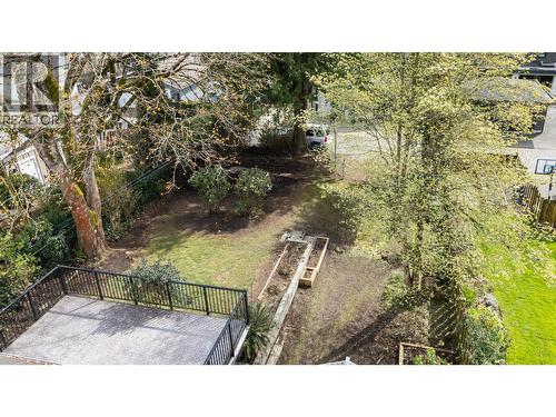 753 E 9Th Street, North Vancouver, BC - Outdoor