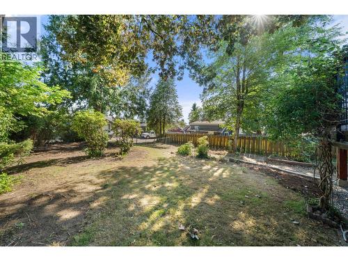 753 E 9Th Street, North Vancouver, BC - Outdoor