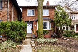 167 WELLAND AVENUE  Toronto, ON M4T 2J6