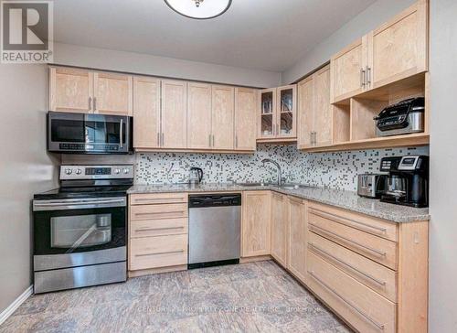 6 Roehampton Crescent W, Brampton, ON 