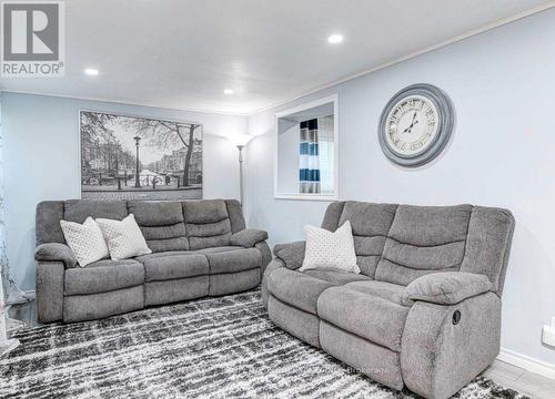 6 Roehampton Crescent W, Brampton, ON 