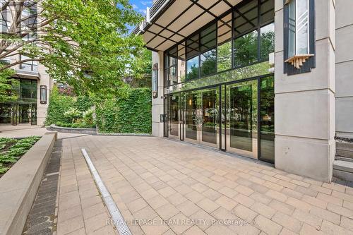 Welcome to Luxury Condo Living at its Best! - 1003 - 245 Kent Street N, Ottawa, ON - Outdoor With Exterior
