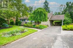 30 DALE AVENUE  Hamilton, ON L8G 3L9