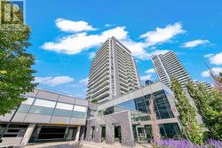 903 - 65 ONEIDA CRESCENT  Richmond Hill, ON L4B 0G9