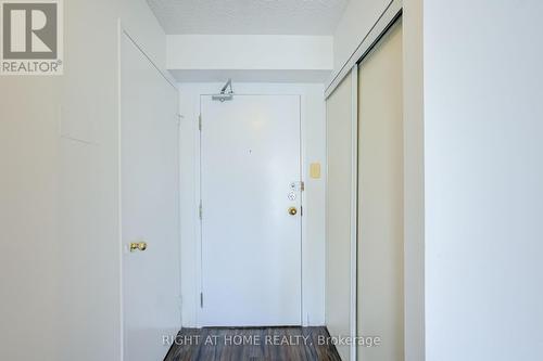 912 - 4 Park Vista Drive, Toronto, ON - Indoor Photo Showing Other Room
