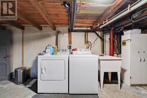331 Carleton Street, Cornwall, ON - Indoor Photo Showing Laundry Room