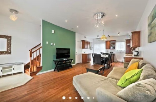 Salon - 1485 Rue De L'Everest, Montréal (Saint-Laurent), QC - Indoor Photo Showing Living Room