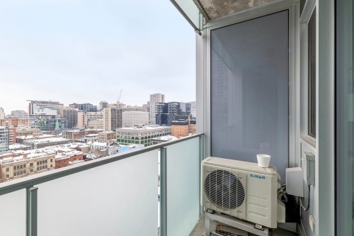 Balcony - 1703-1211 Rue Drummond, Montréal (Ville-Marie), QC - Outdoor With View With Exterior