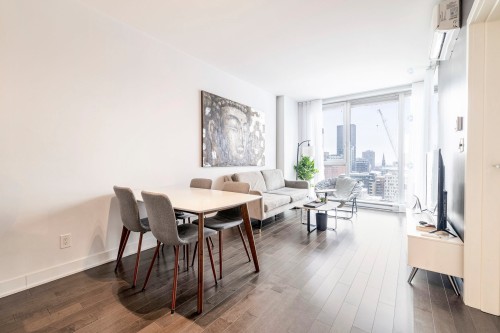 Living Room - 1703-1211 Rue Drummond, Montréal (Ville-Marie), QC - Indoor