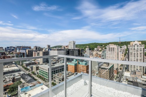 Balcony - 1703-1211 Rue Drummond, Montréal (Ville-Marie), QC - Outdoor With View