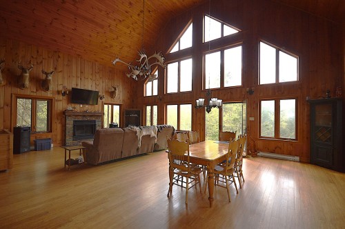 Dining Room - 169 Ch. Roy, Amherst, QC - Indoor With Fireplace