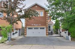 132 MUIRLAND CRESCENT  Brampton, ON L6X 4G2