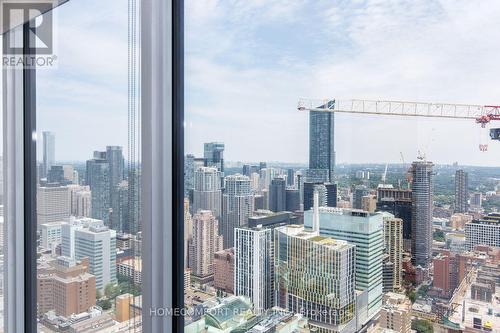4703 - 488 University Avenue, Toronto, ON - 