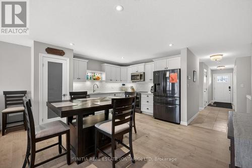 7 Cortland Terrace, St. Thomas, ON - Indoor