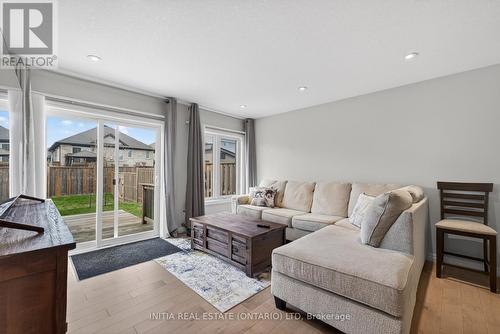 7 Cortland Terrace, St. Thomas, ON - Indoor Photo Showing Living Room