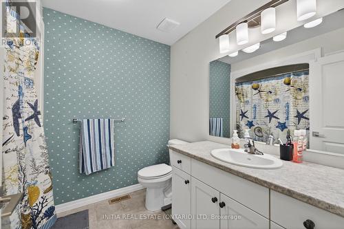 7 Cortland Terrace, St. Thomas, ON - Indoor Photo Showing Bathroom