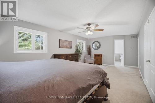 6089 Carradine Court, Mississauga, ON - Indoor Photo Showing Bedroom