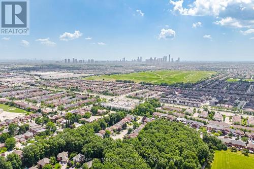 6089 Carradine Court, Mississauga, ON - Outdoor With View