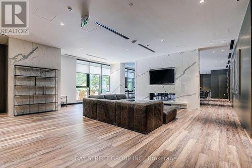 431 - 8 Tippet Road, Toronto, ON - Indoor
