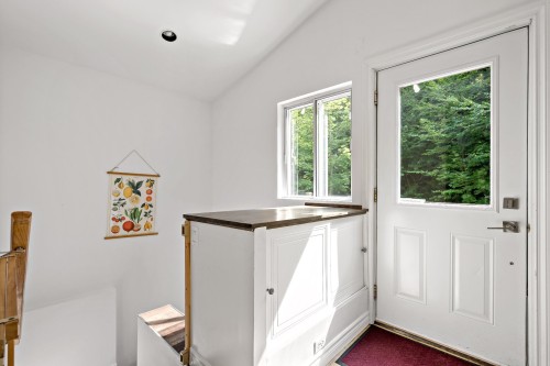 Escalier - 12571 Ch. Du Lac-Labelle, Labelle, QC - Indoor Photo Showing Other Room