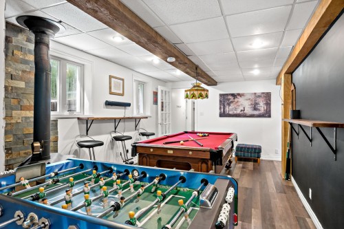 Salle familiale - 12571 Ch. Du Lac-Labelle, Labelle, QC - Indoor Photo Showing Other Room