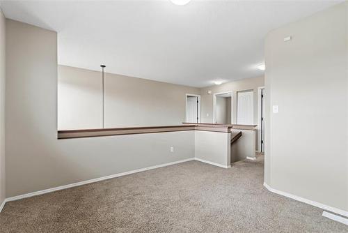 162 Audette Dr, Winnipeg, MB - Indoor Photo Showing Other Room