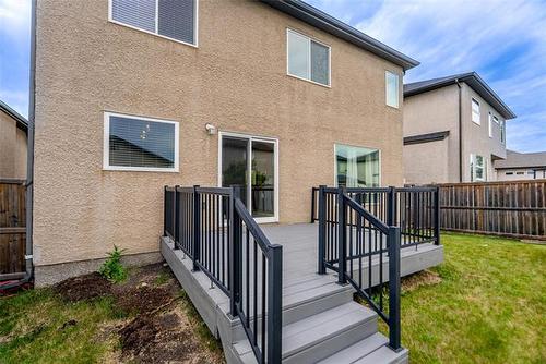 162 Audette Dr, Winnipeg, MB - Outdoor With Exterior