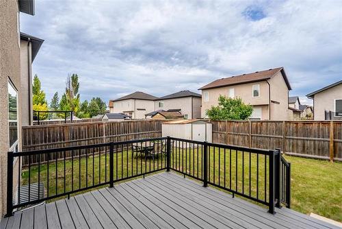 162 Audette Dr, Winnipeg, MB - Outdoor With Deck Patio Veranda With Exterior