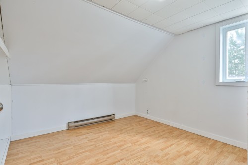 Chambre à coucher - 151 12E Rue O., East Broughton, QC - Indoor Photo Showing Other Room